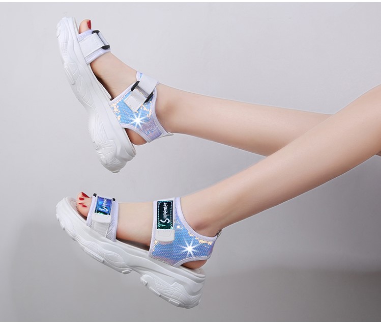 Sandal nữ quai ngang phản quang đế cao 5 phân - hottrend 2020