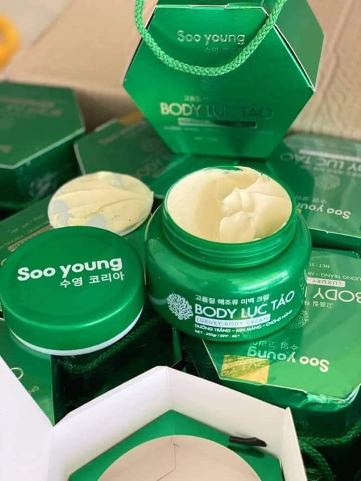 KEM BODY LỤC TẢO HÀN QUÔC TRẮNG DA