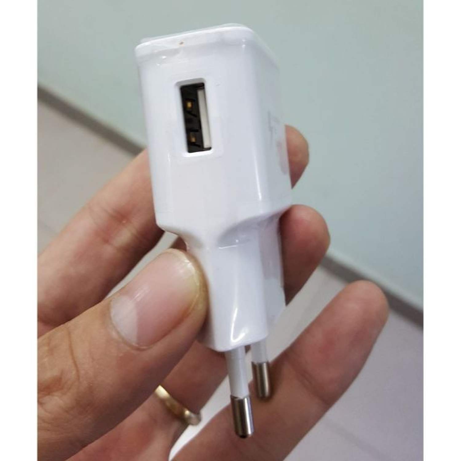 [GIÁ HỦY DIỆT]💥 CỦ SẠC NHANH 2A TIA SÉT SIÊU BỀN DÀNH CHO ANDROID.