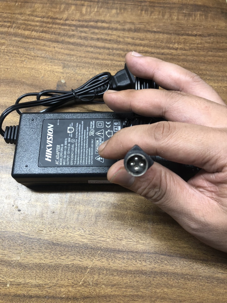[Giá hủy diệt] [Ảnh thật] Adapter bộ chuyển đổi nguồn 12V-2A 4 chấu (chuyên đầu ghi hikvision) (bh 12 tháng)