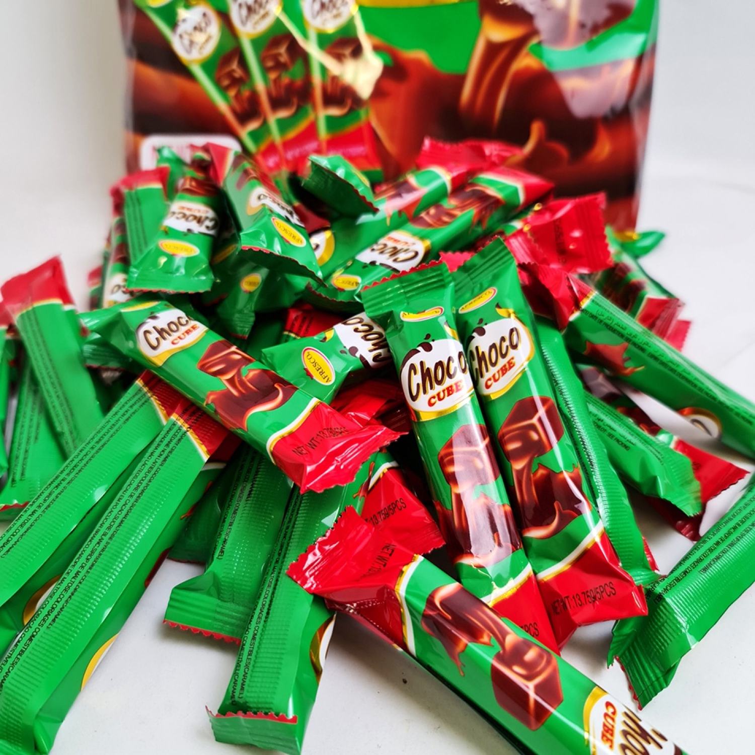 Lẻ: 1 thanh 5 viên kẹo socola Choco Cube