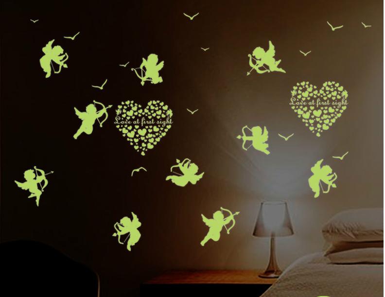 Decal trang trí Thần Tình Yêu - Dạ Quang