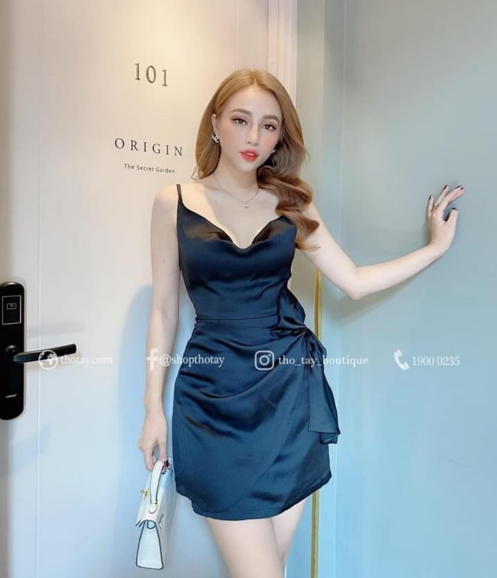 Đầm hai dây eo đính nơ cực xinh