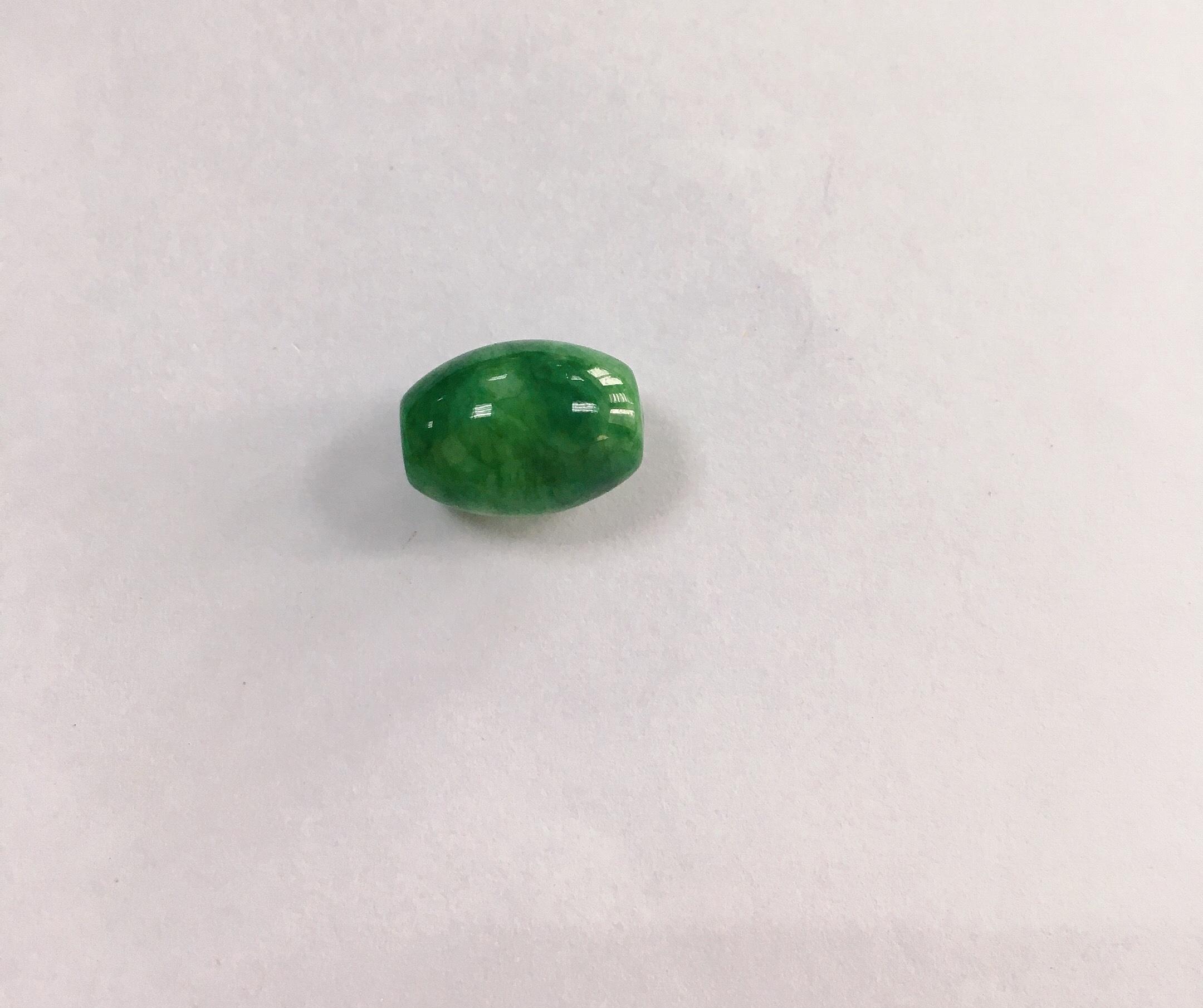 Lu thống Ngọc Cẩm Thạch (Ngọc Bích) size 1.0 *0.8