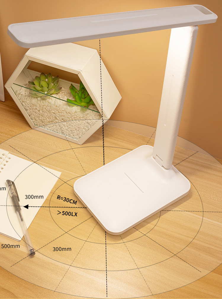 Đèn led để bàn học có chỗ để điện thoại, ánh sáng mạnh và bảo vệ mắt