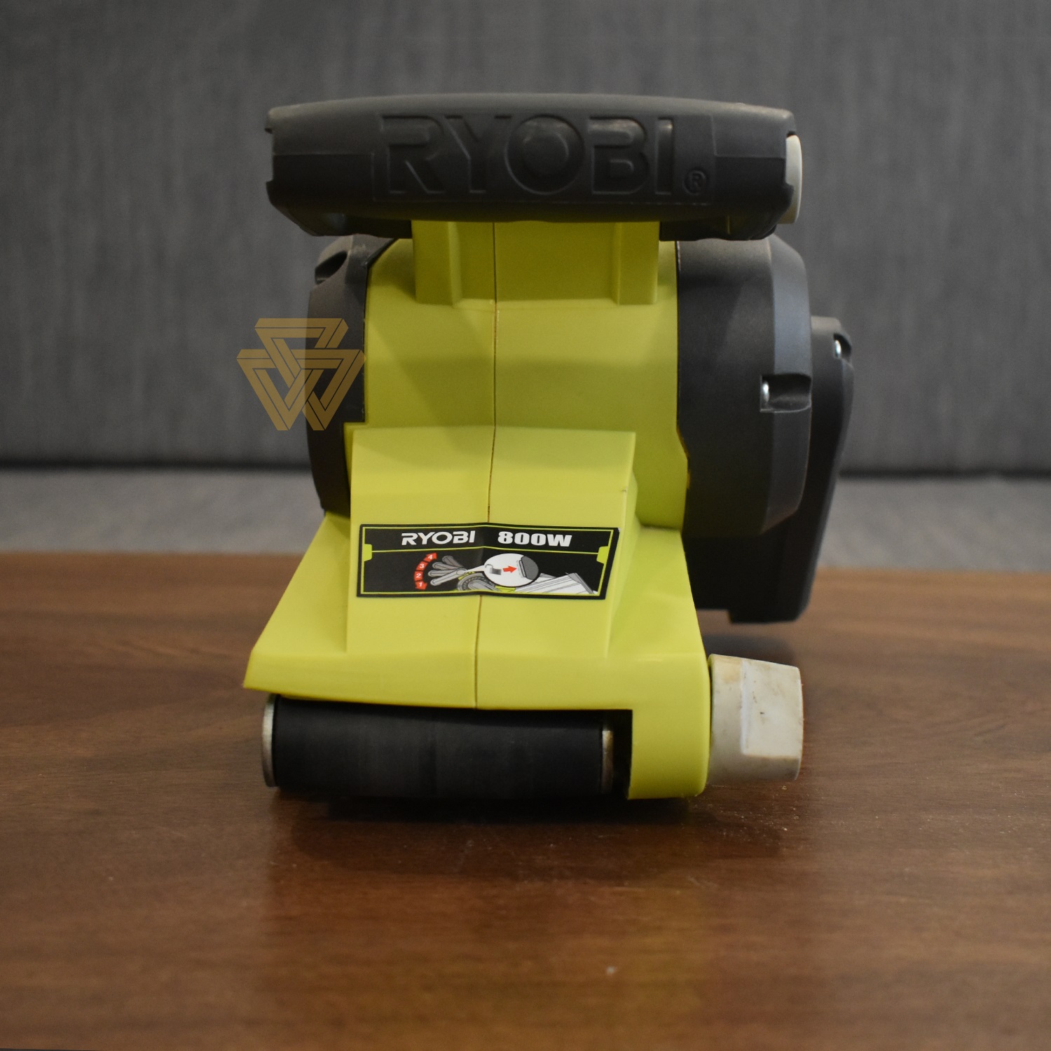 [HCM]Máy Chà Nhám Tăng 800W Ryobi EBS800
