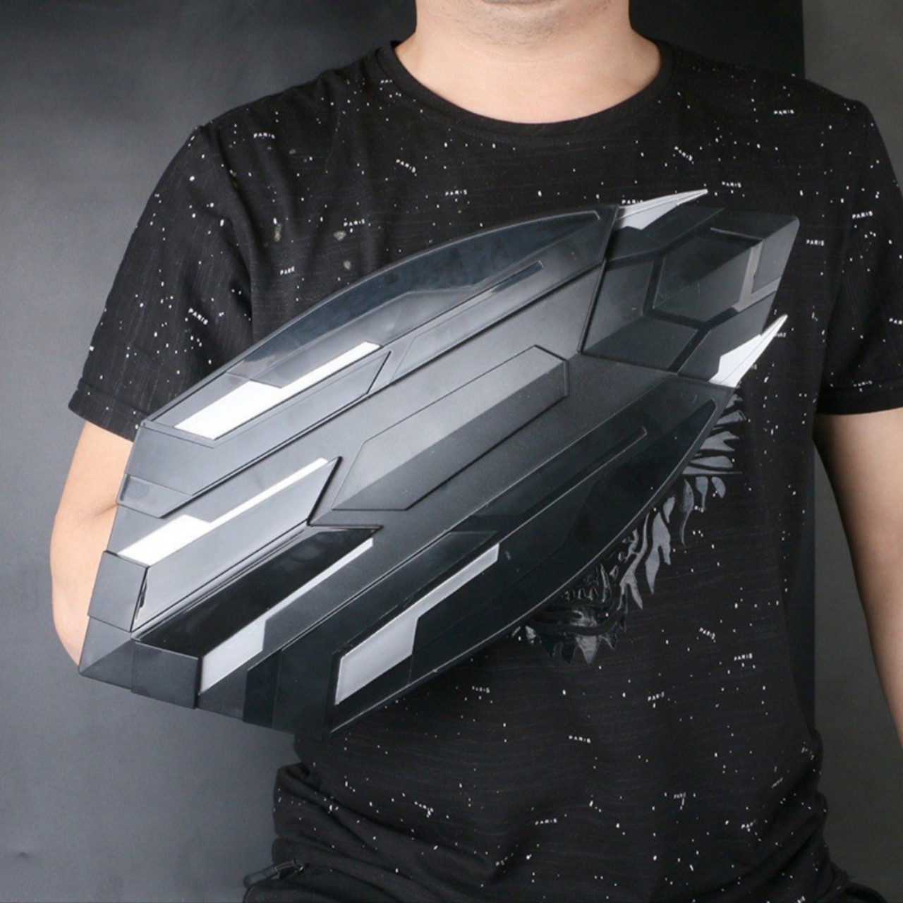 (Hàng Có Sẵn) Mô hình Khiên Captain America Infinity War tỷ lệ 1:1, Có Thể Bung Ra và Xếp lại, Có Đèn Có Nhạc