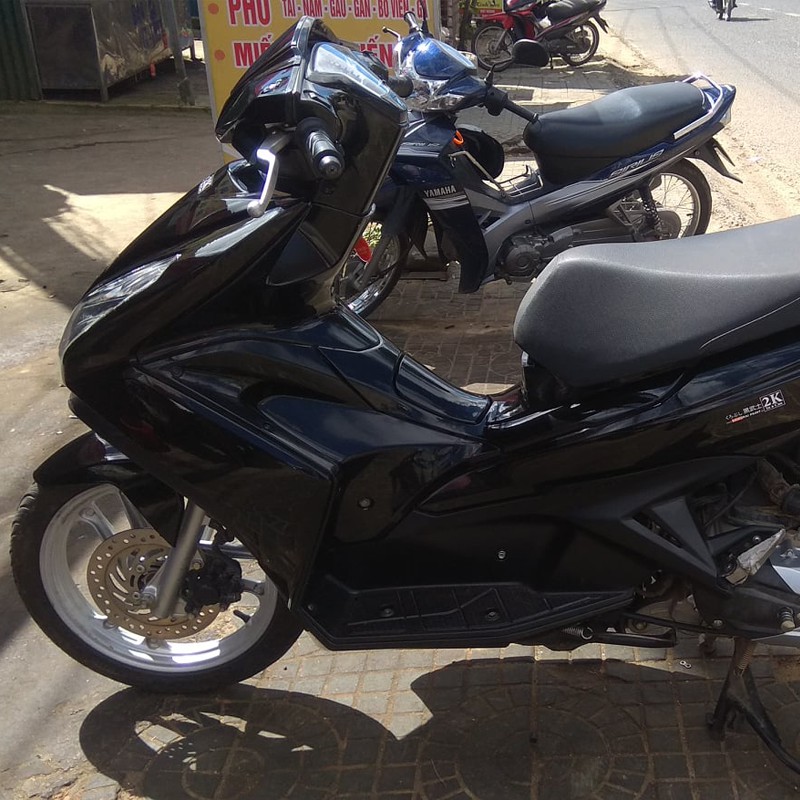 Combo chai sơn xịt samurai đen bóng 109 sơn đen bóng