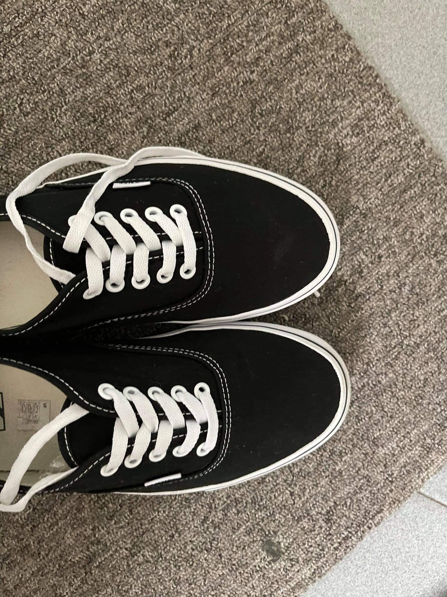 Vans authentic black