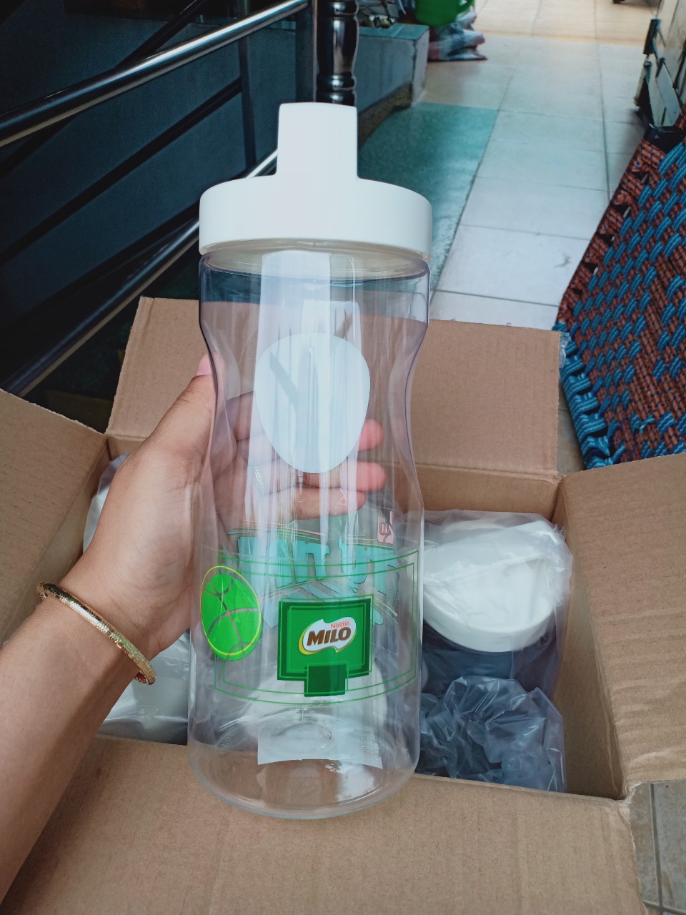 [HCM]Combo 2 bình đựng nước lock & lock 1.2l