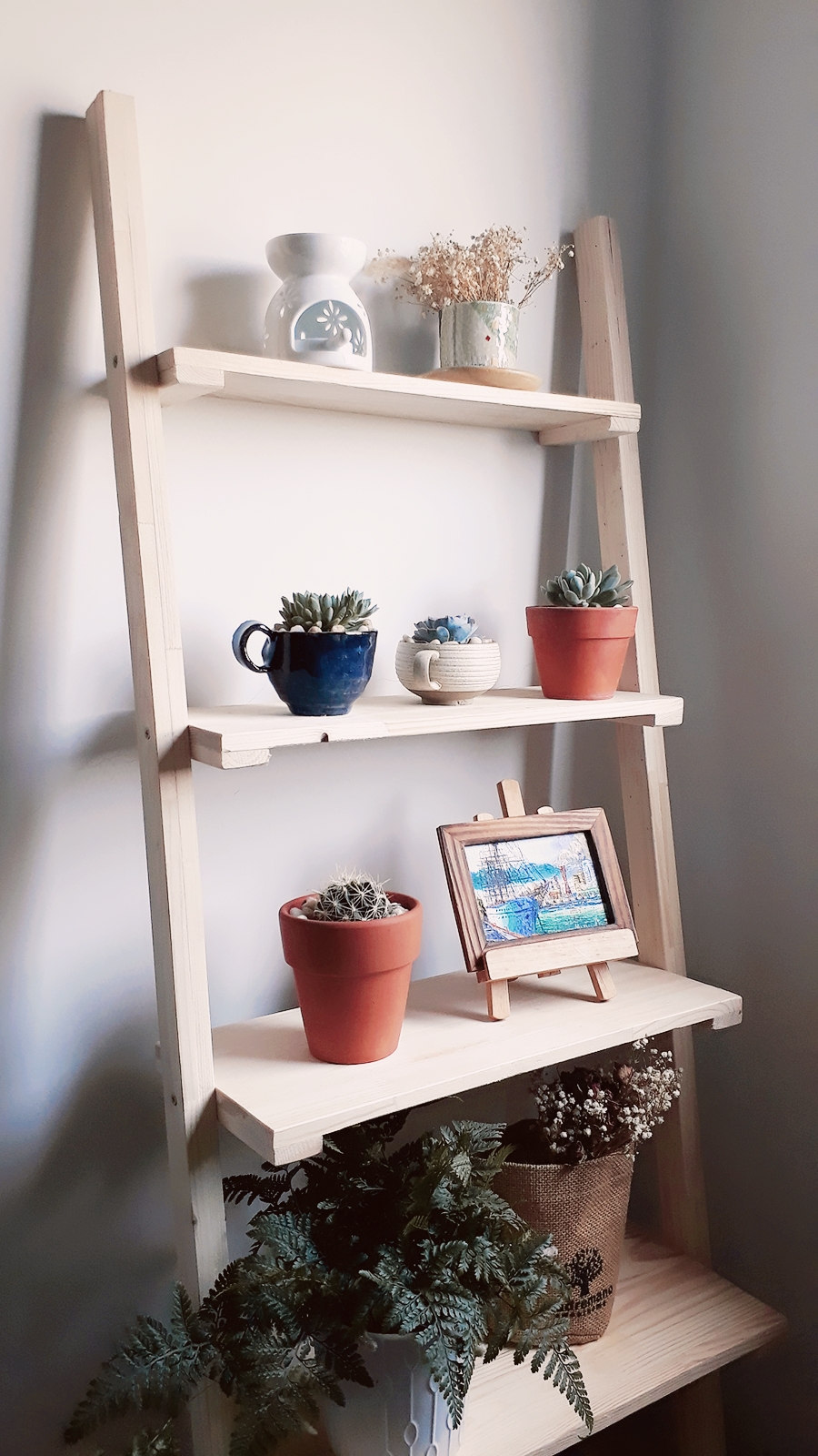 kệ gỗ để đồ bậc thang gỗ tự nhiên decor