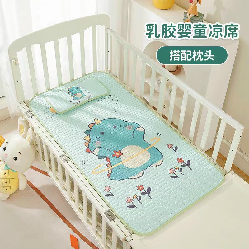 Chiếu điều hoà cao su non kèm gối cho bé