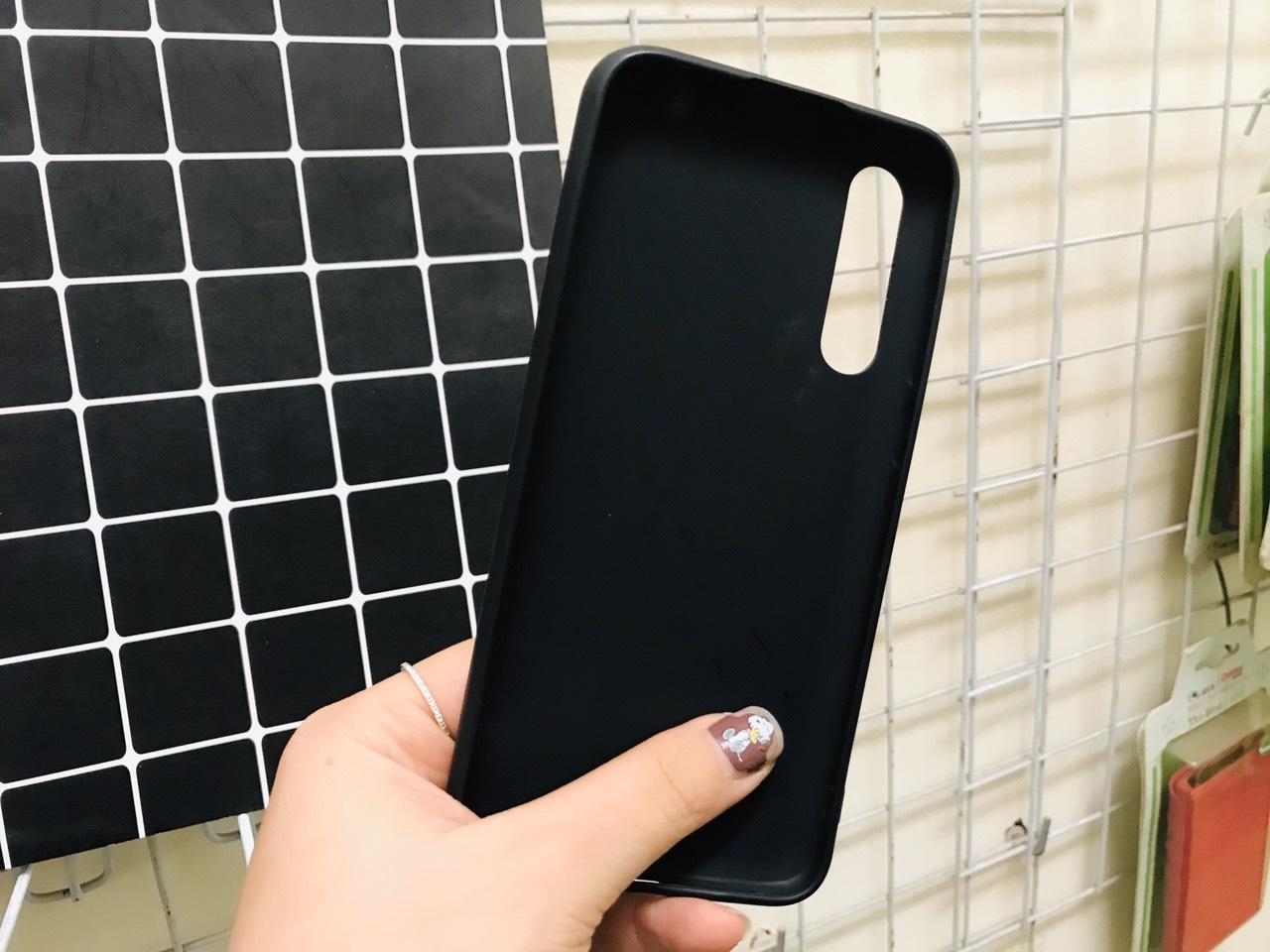 Ốp dẻo đen loại chống bẩn cho Vsmart Live