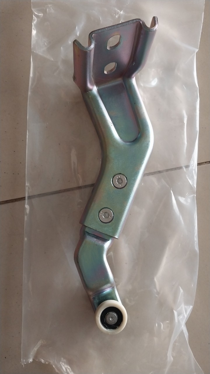 Bi trượt cửa lùa xe mercedes sprinter 16 chỗ