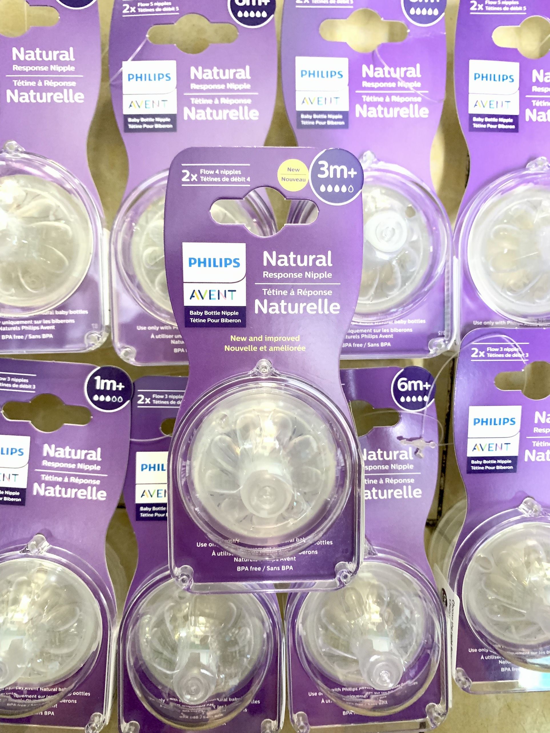 Vỉ 2 Núm Ti Bình Sữa Philips Avent Natural Cổ Rộng