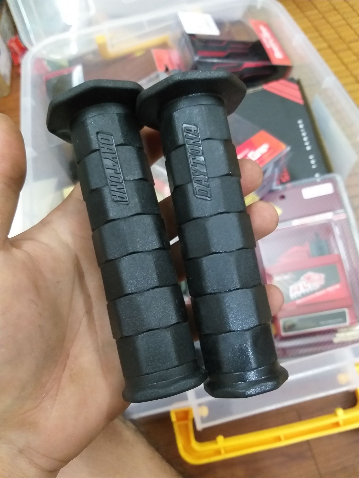 bao tay daytona hàng real