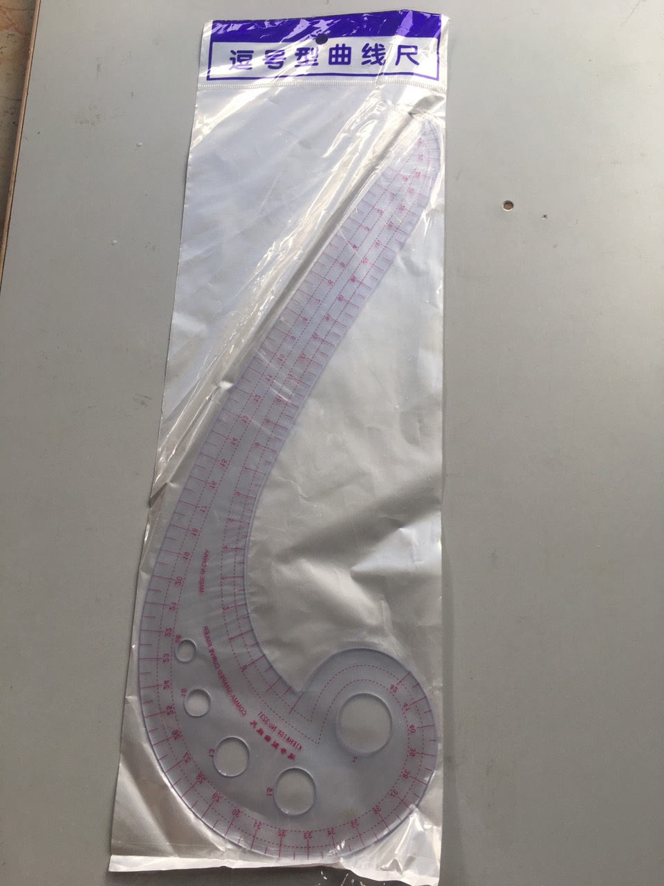 Thước vẻ đường cong nách 4 lỗ mã 3231