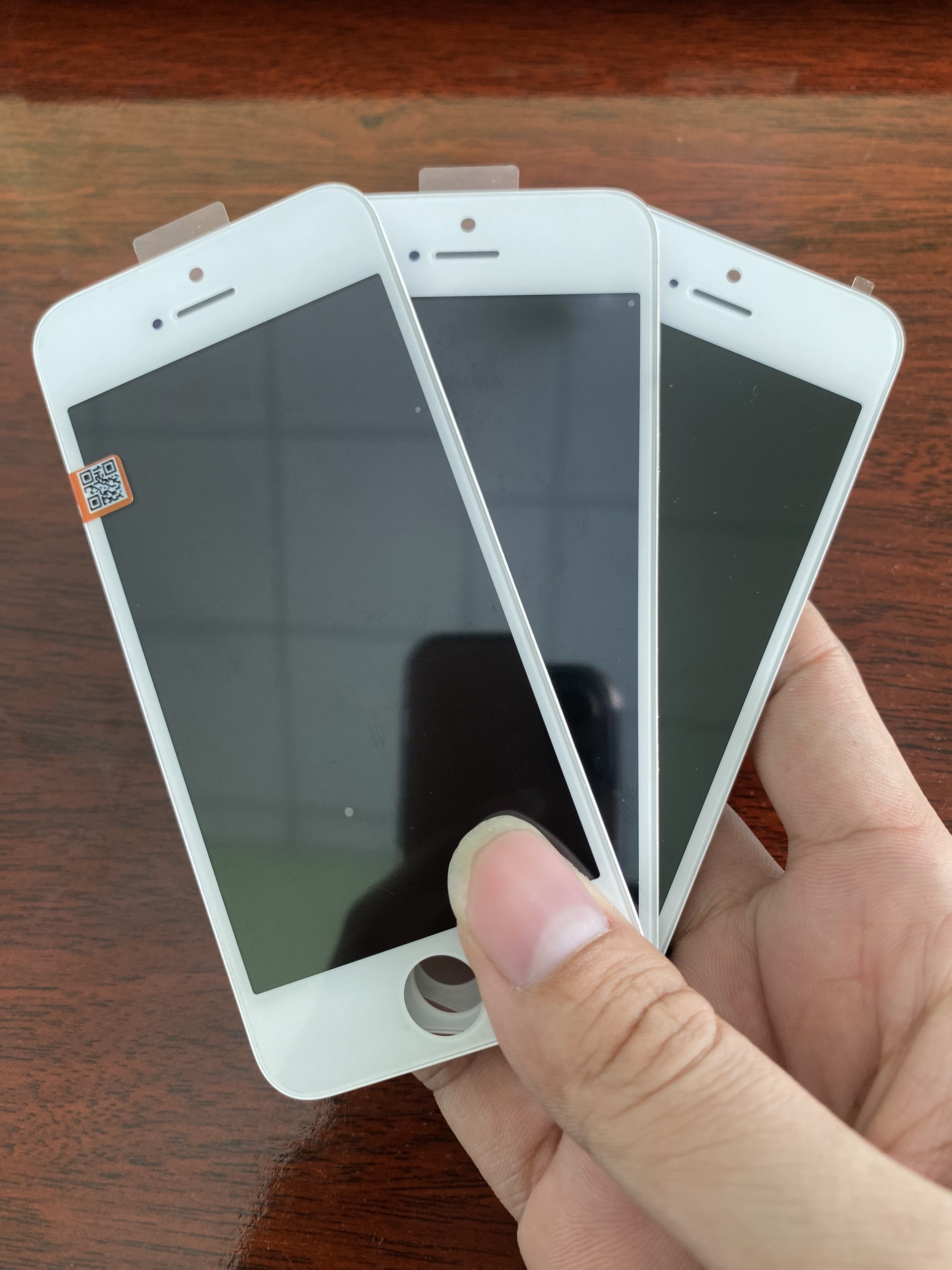 Màn hình thay thế ip 5S ( linh kiện )