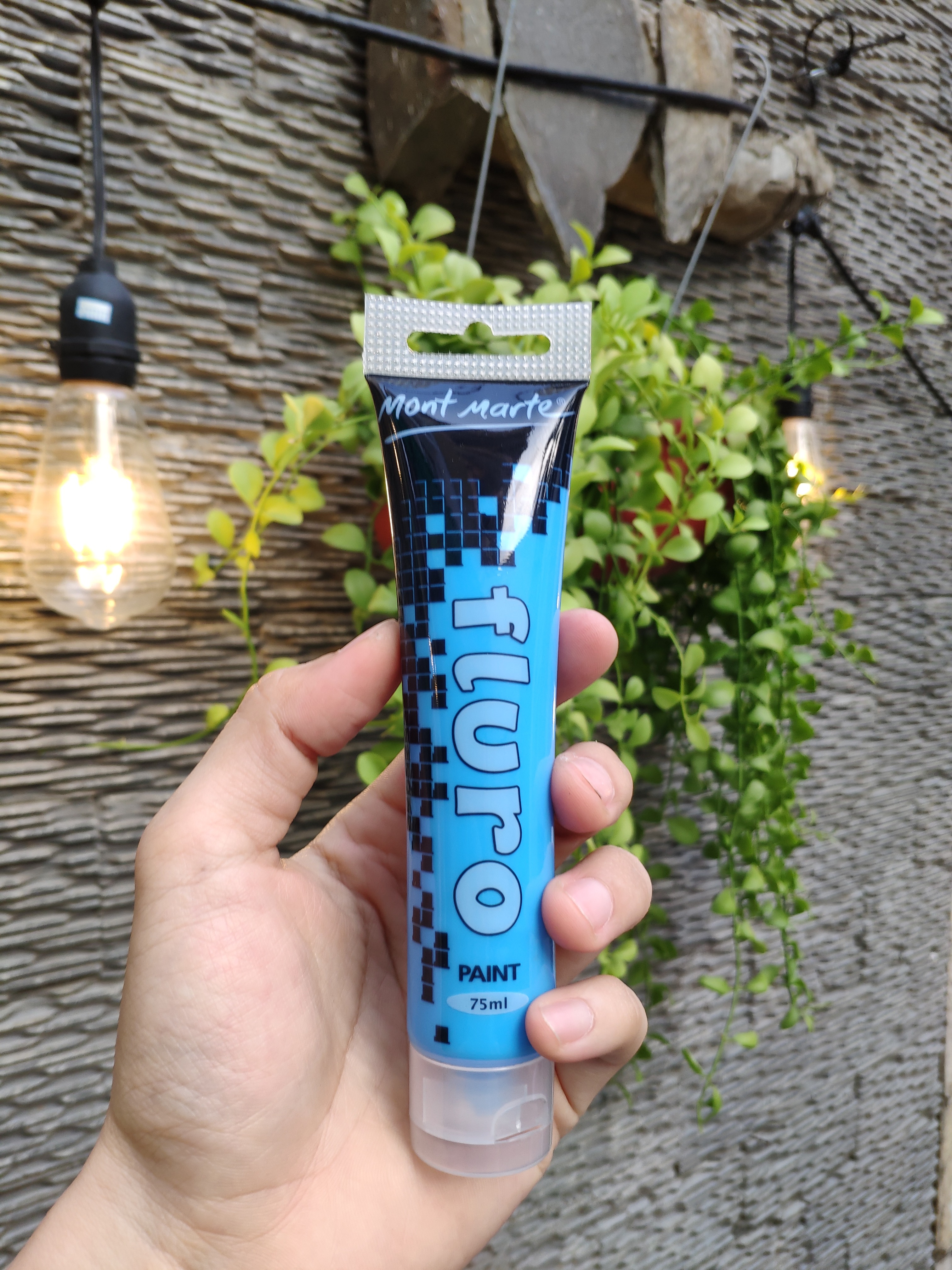 Màu Acrylic Fluro Dạ Quang Mont Marte -Tuýp 75ml