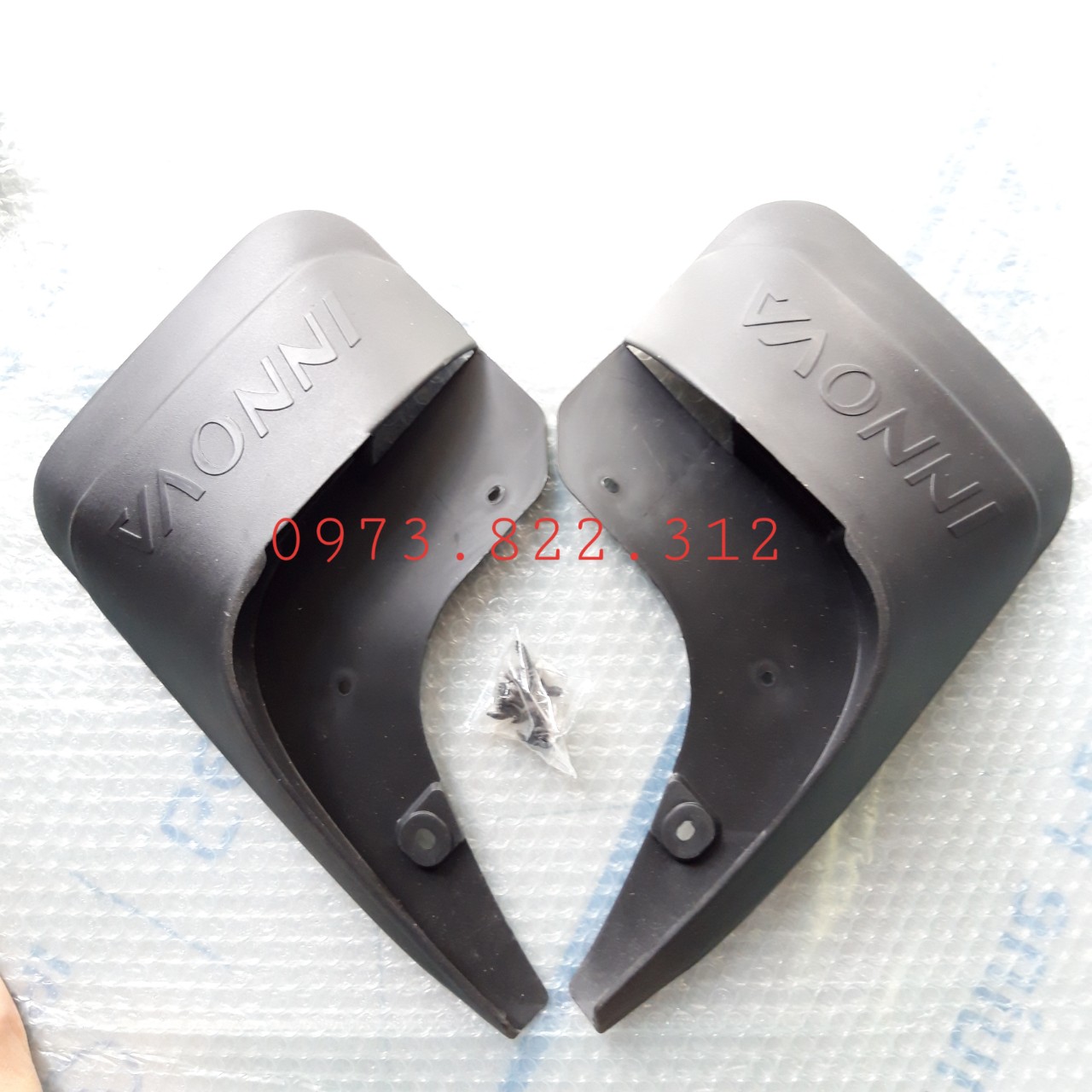 Chắn bùn bánh Innova 05-20 (Giá bán 1 Bộ ) OEM