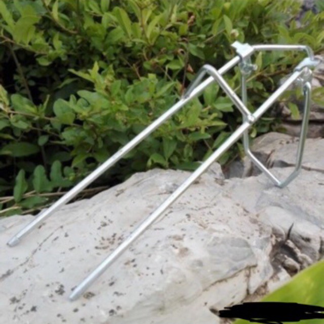 cần câu tay ( chống cần câu tay lăng xê,lancer giá siêu rẻ xả kho ( rẻ vô địch) chất kim loại khoẻ saler