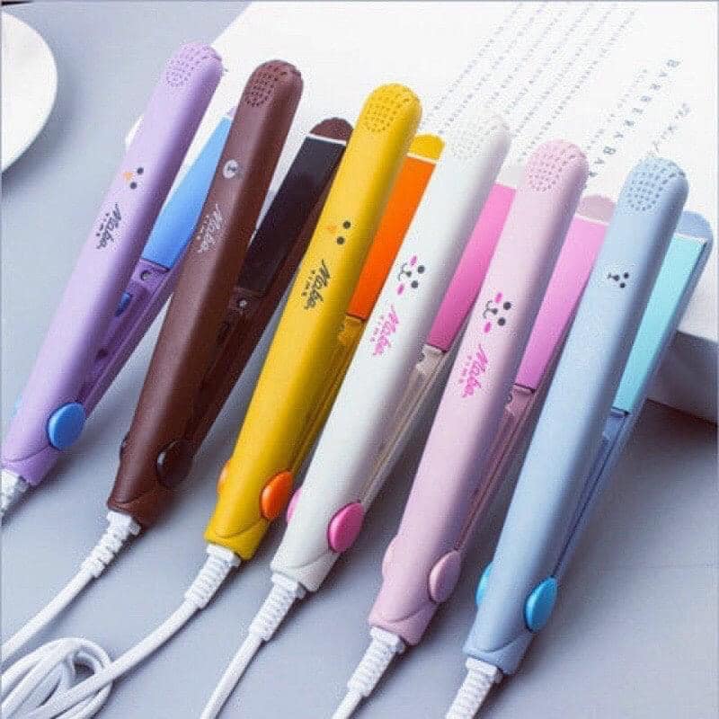 Máy là tóc mini đa năng, máy là thẳng tóc, máy là ép duỗi tóc đa năng, Máy là tóc, ép duỗi tóc cute 20w HOT HIT tặng kèm hộp nhựa cực kute tiện lợi