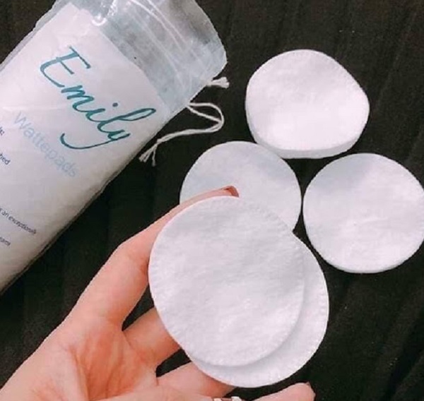 Bông tẩy trang Emily Wattepads 120 miếng 100% cotton ( Có lựa chọn )