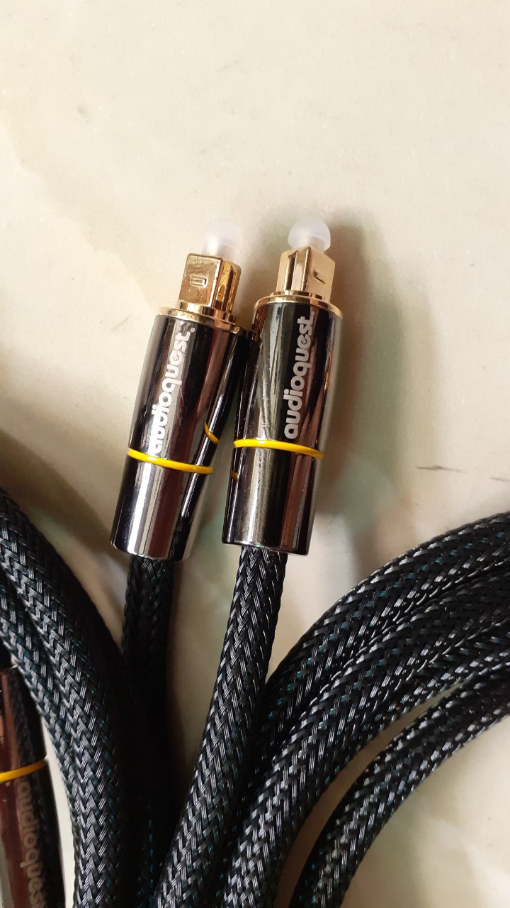 [HCM]DÂY QUANG AUDIO QUEST BÃI MỸ XỊN DÀI 2 MÉT.