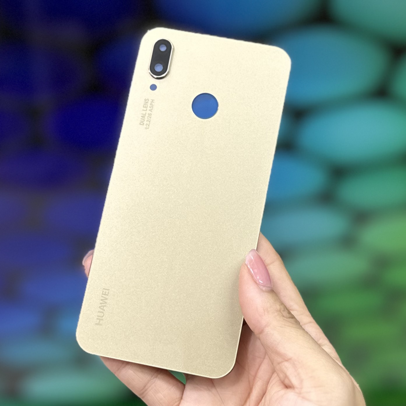 Nắp lưng Huawei Nova 3E (kèm kính camera)
