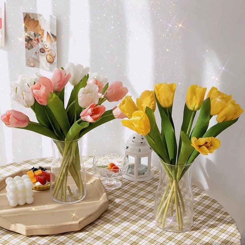 Hoa Tuylip Giả PU - Decor Studio, Trang Trí Phòng Khách, Để Bàn