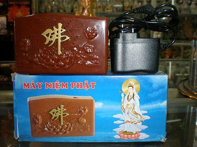 Máy niệm kinh phật có sẵn 8 bài