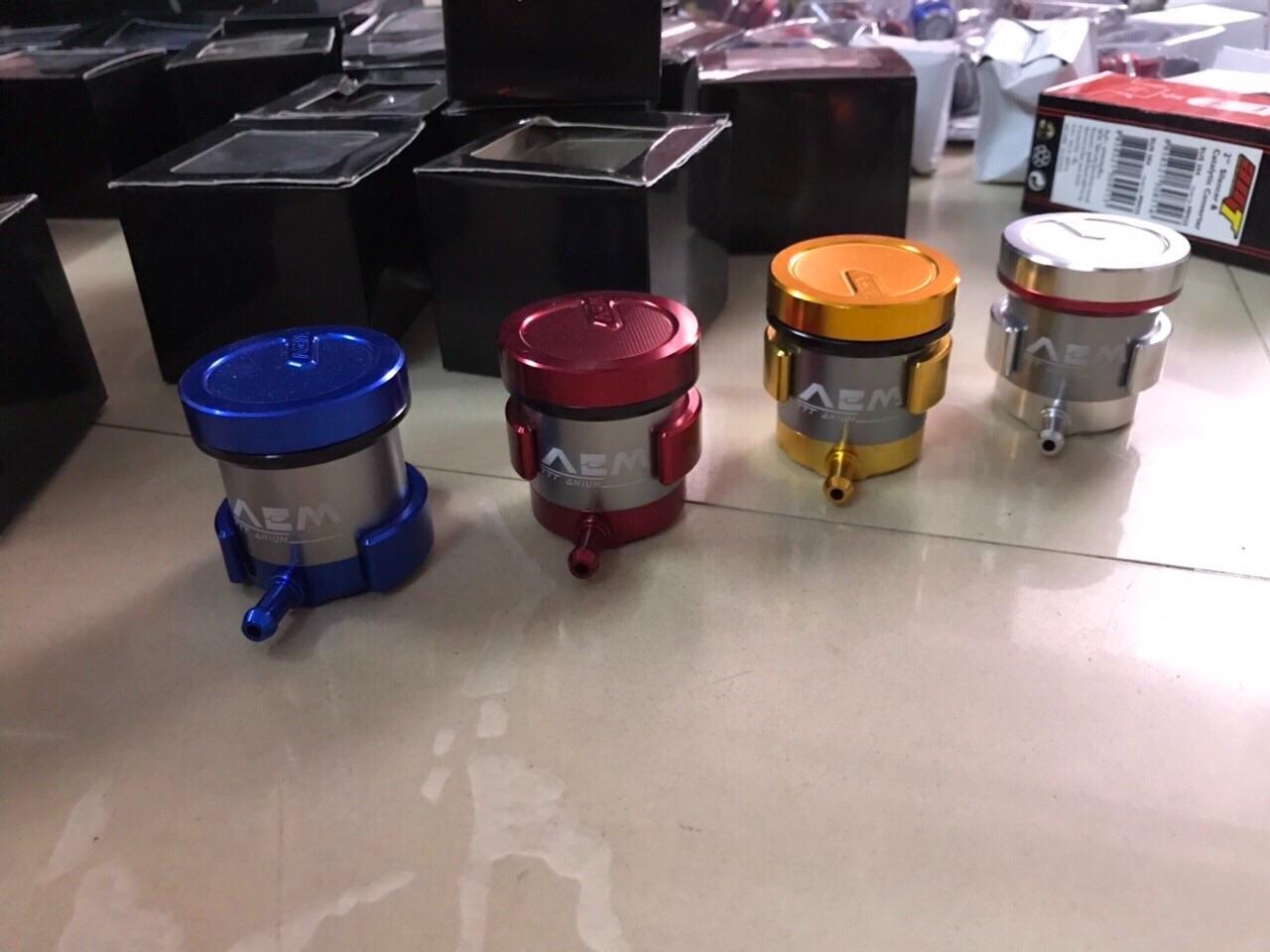 BÌNH DẦU AEM TITANIUM MÀU XANH DƯƠNG