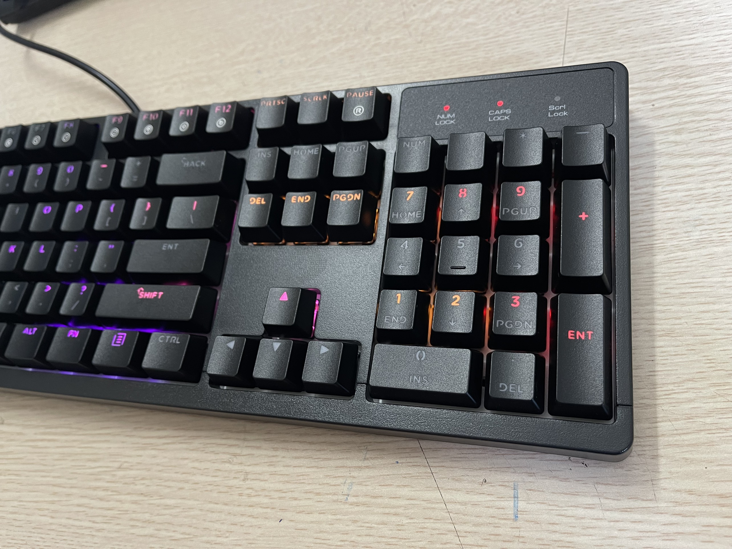 Bàn phím cơ Gaming DAREU EK1280s 104KEY (MULTI LED)