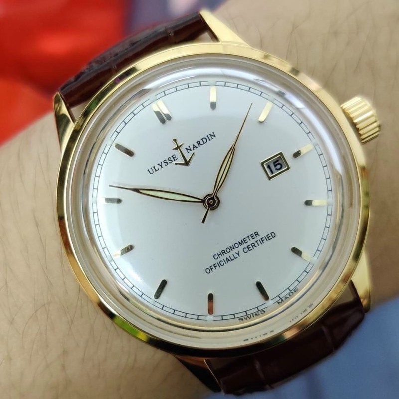 Nơi bán Đồng hồ nam - ULYSSE NARDIN mặt kính cong logo mỏ neo bọc vàng