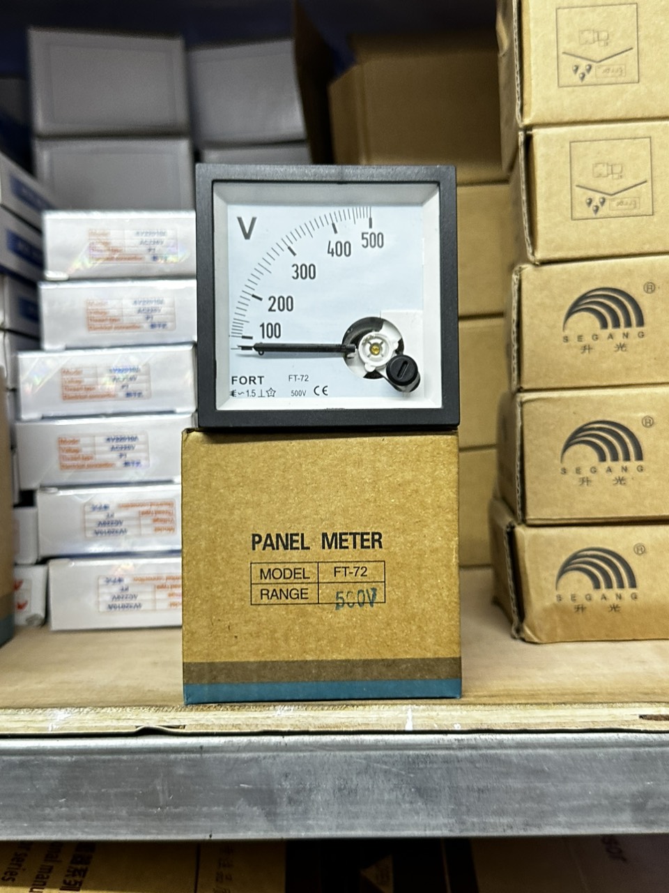 Đồng Hồ Volt Kế Size 96x96 - FT-96 500V