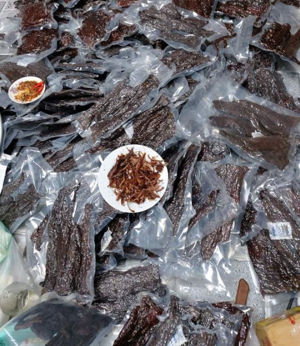200GR THỊT HEO GÁC BẾP, THỊT LỢN GÁC BẾP - ĐẶC SẢN TÂY BẮC