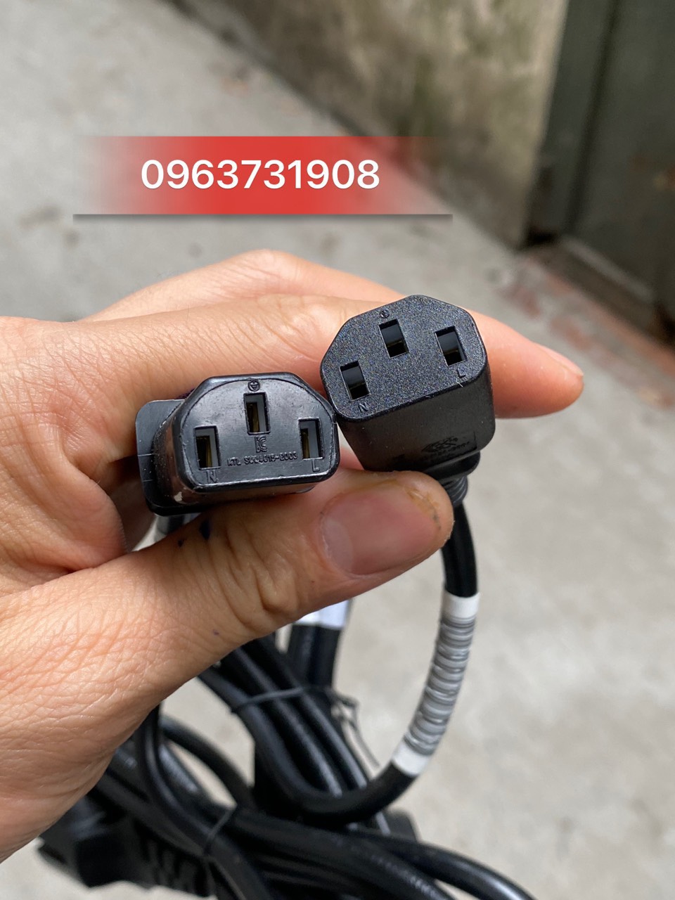 Dây sạc loa xách tay Dalton PS-K10A LUXURY bảo hành 12 tháng