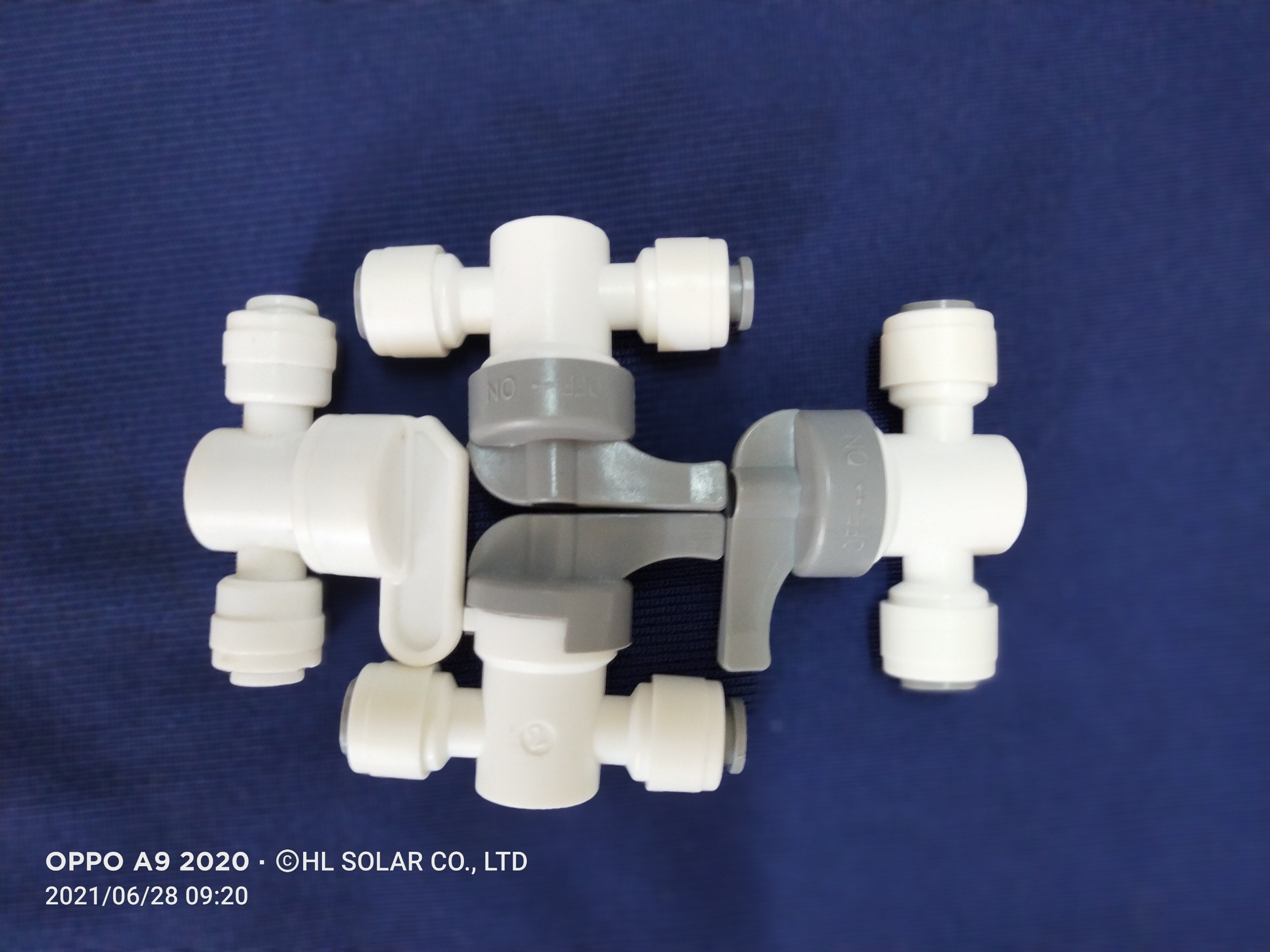 VAN KHÓA NƯỚC PHI 6