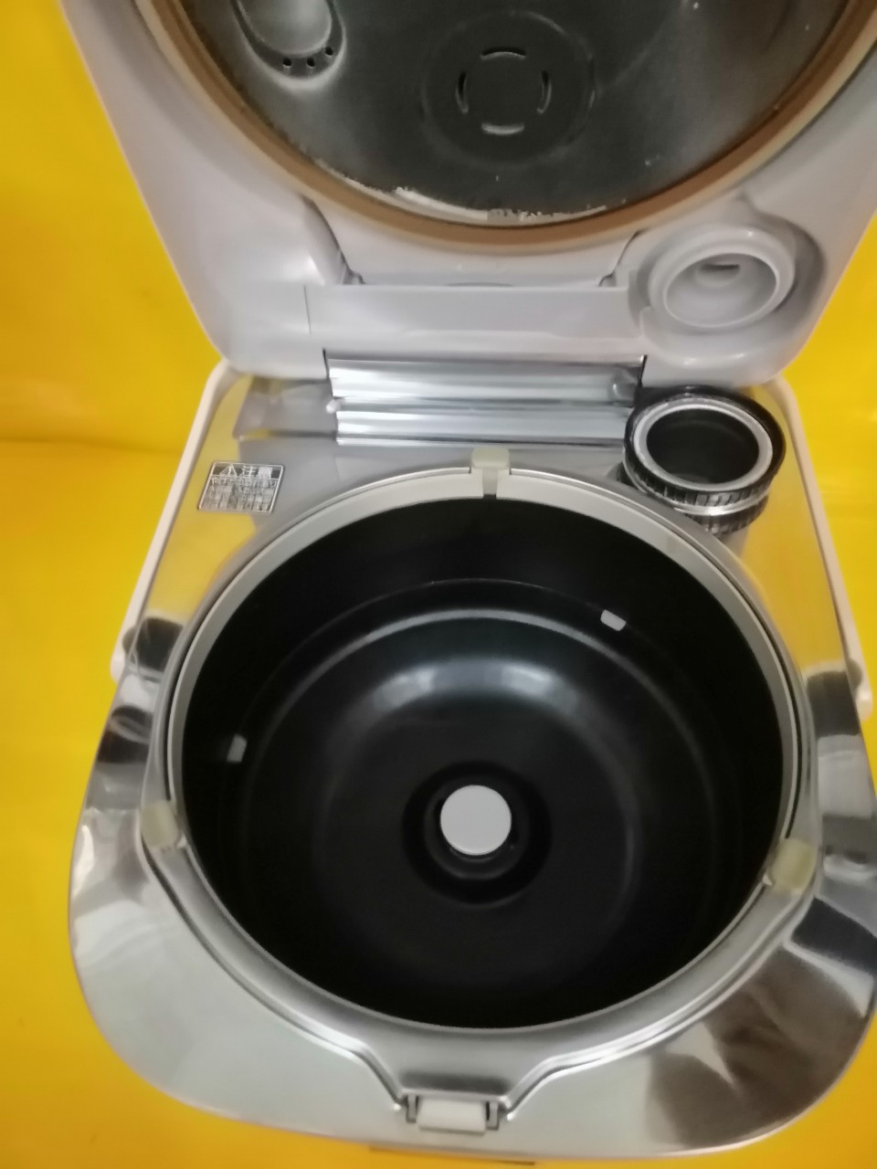 Nồi cơm nội địa Nhật Panasonic SR-SU103 (1.0L) cốc nước bù ẩm (903091)