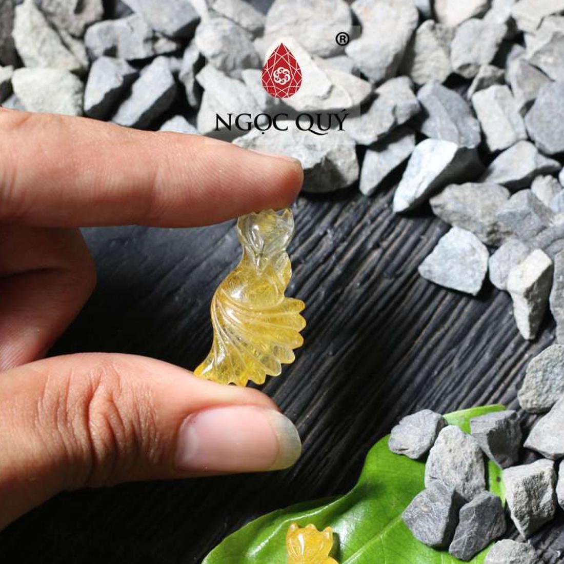 [HCM]Hồ Ly 9 đuôi đá thạch anh tóc vàng