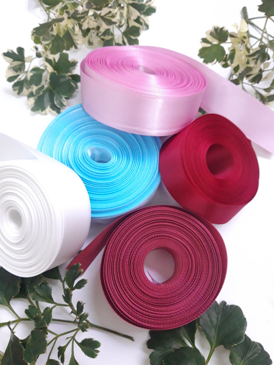 1M rybang sating 2 mặt cao cấp ( đường kính 2,5 cm, làm cột nơ trang trí Handmake)