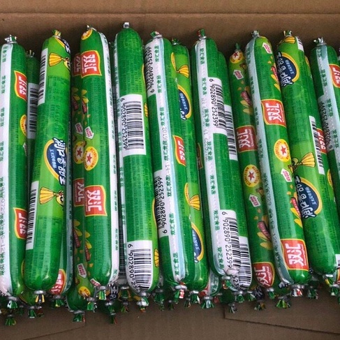 XÚC XÍCH NGÔ XANH DÀI ( 45G/ CHIẾC)