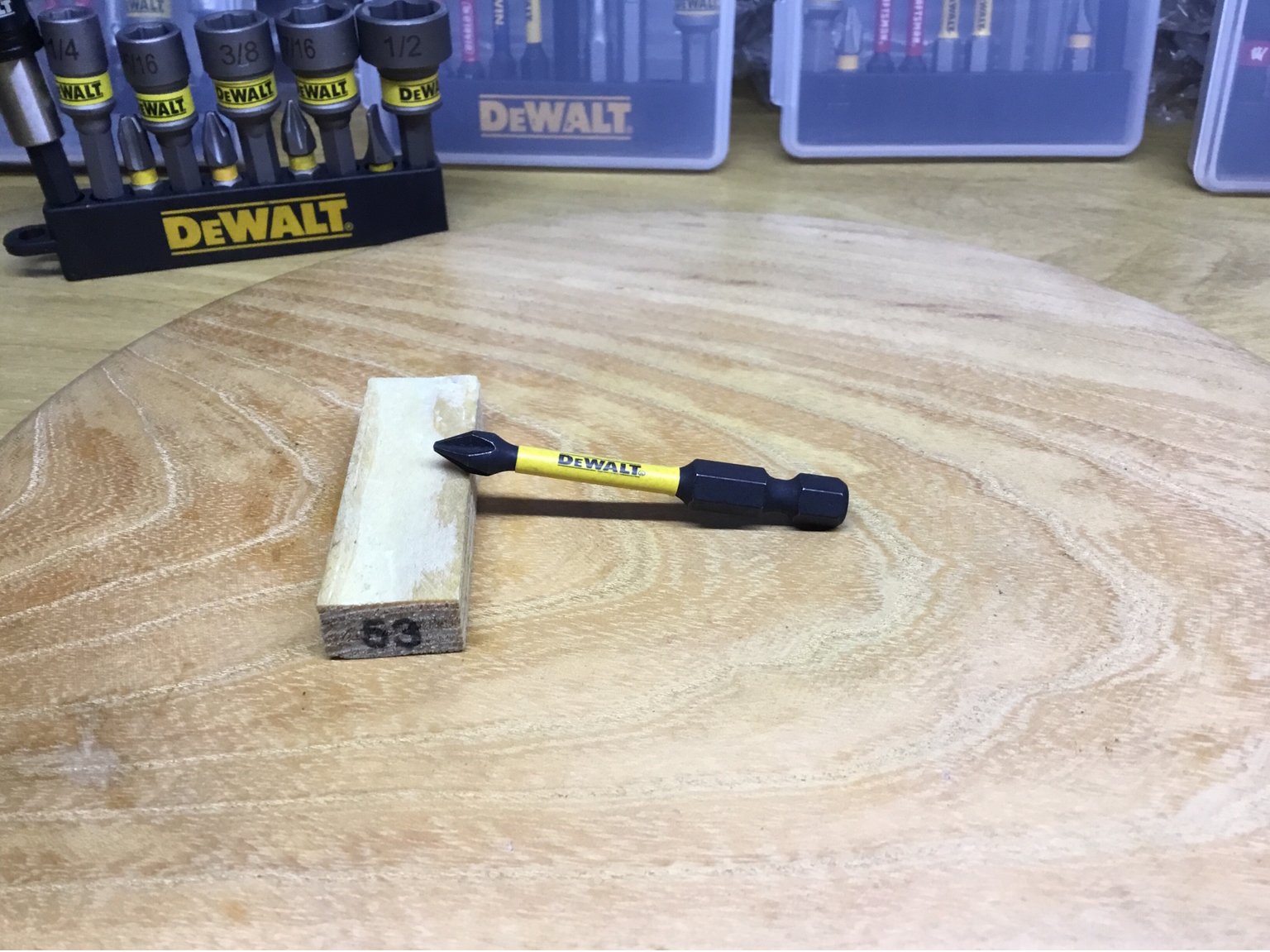 [HCM]Mũi Vít DeWalt Chính Hãng Ph1-58mm Có Từ