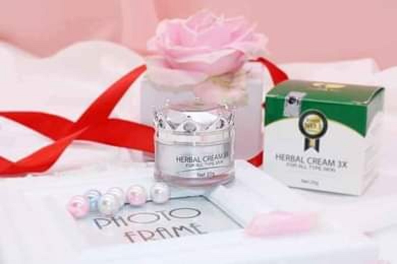 KEM DƯỠNG TRẮNG DA  HERBAL CREAM 3X -Freeship