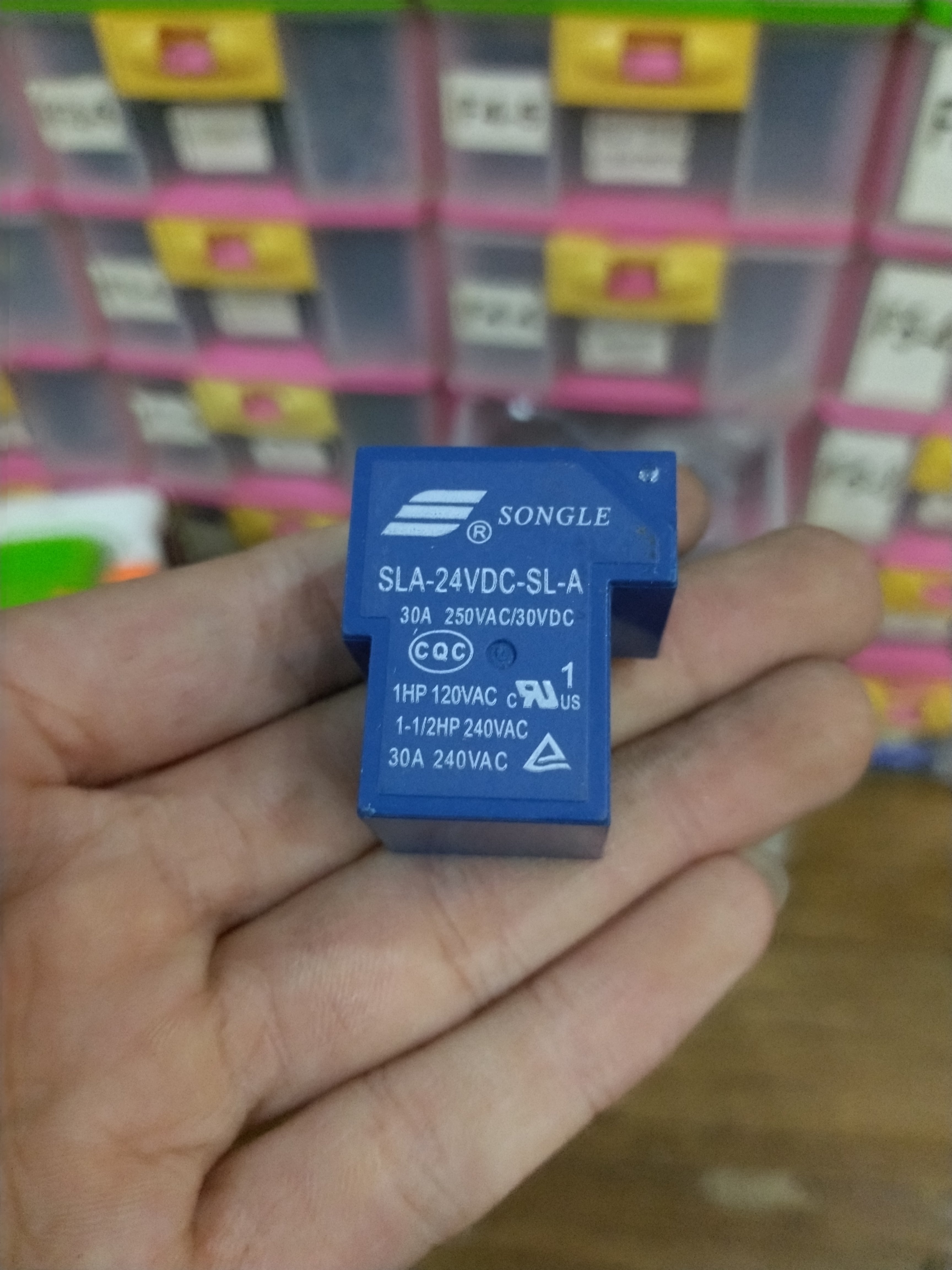 Relay 4 chân SLA-24VDC-SL-A 30A