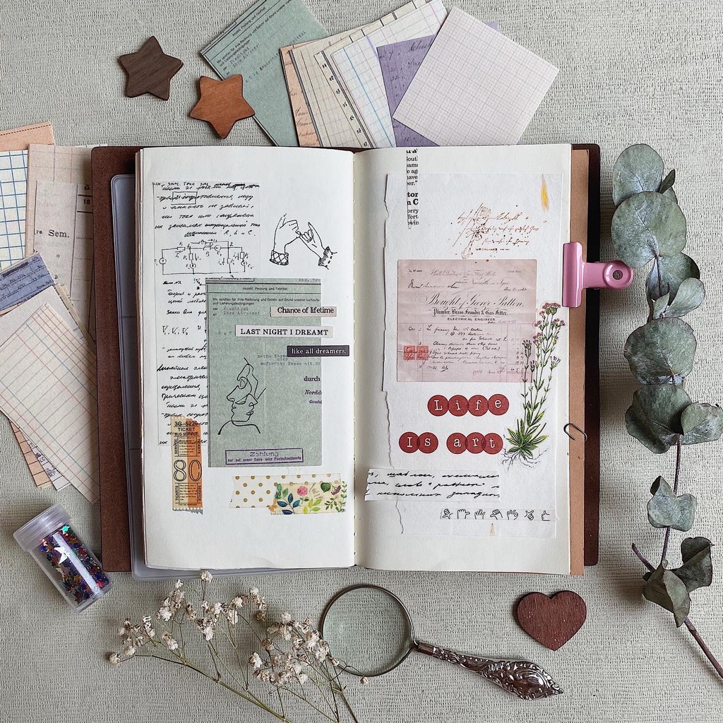 [BACKGROUND PAPER] Giấy trang trí vintage