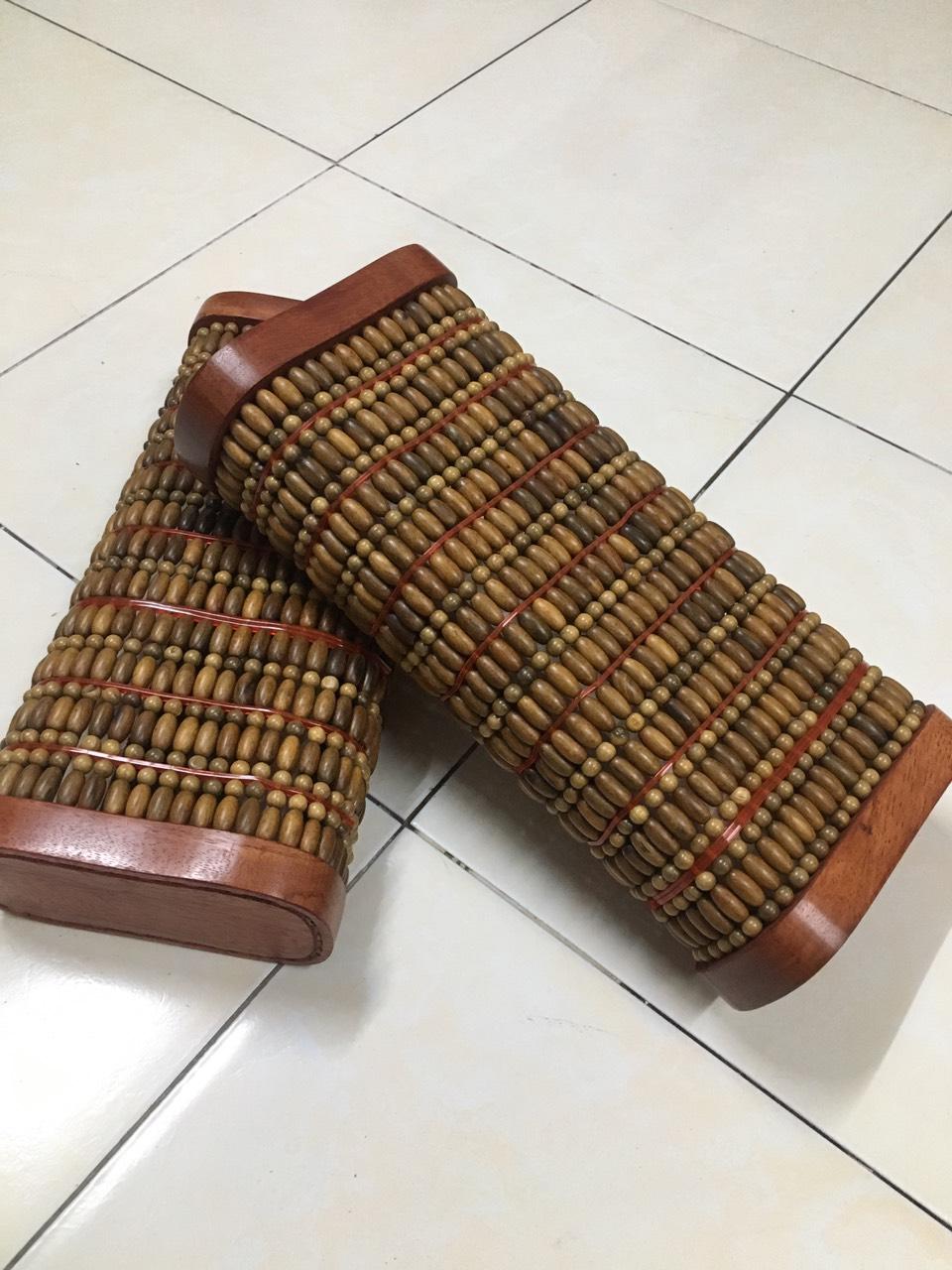 Gối Massage Hạt Gỗ Bách Xanh Cao Cấp - Kích Thước 36cmx18cmx9cm - Mian.vn ( video , hình thật )