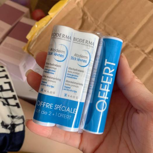 Son dưỡng môi Bioderma Pháp ( 1 cây)
