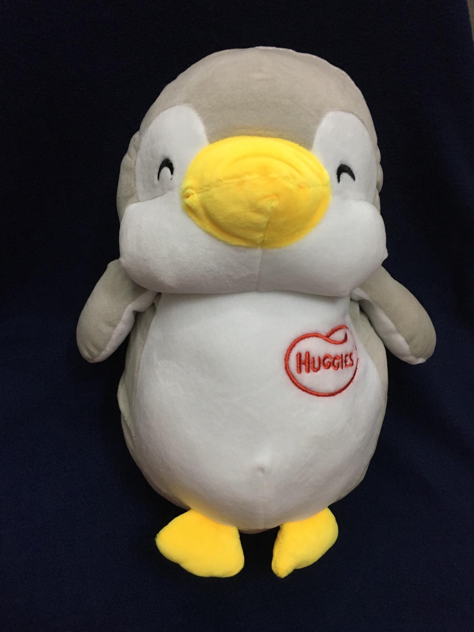 Thú nhồi bông chim cánh cụt HUGGIES