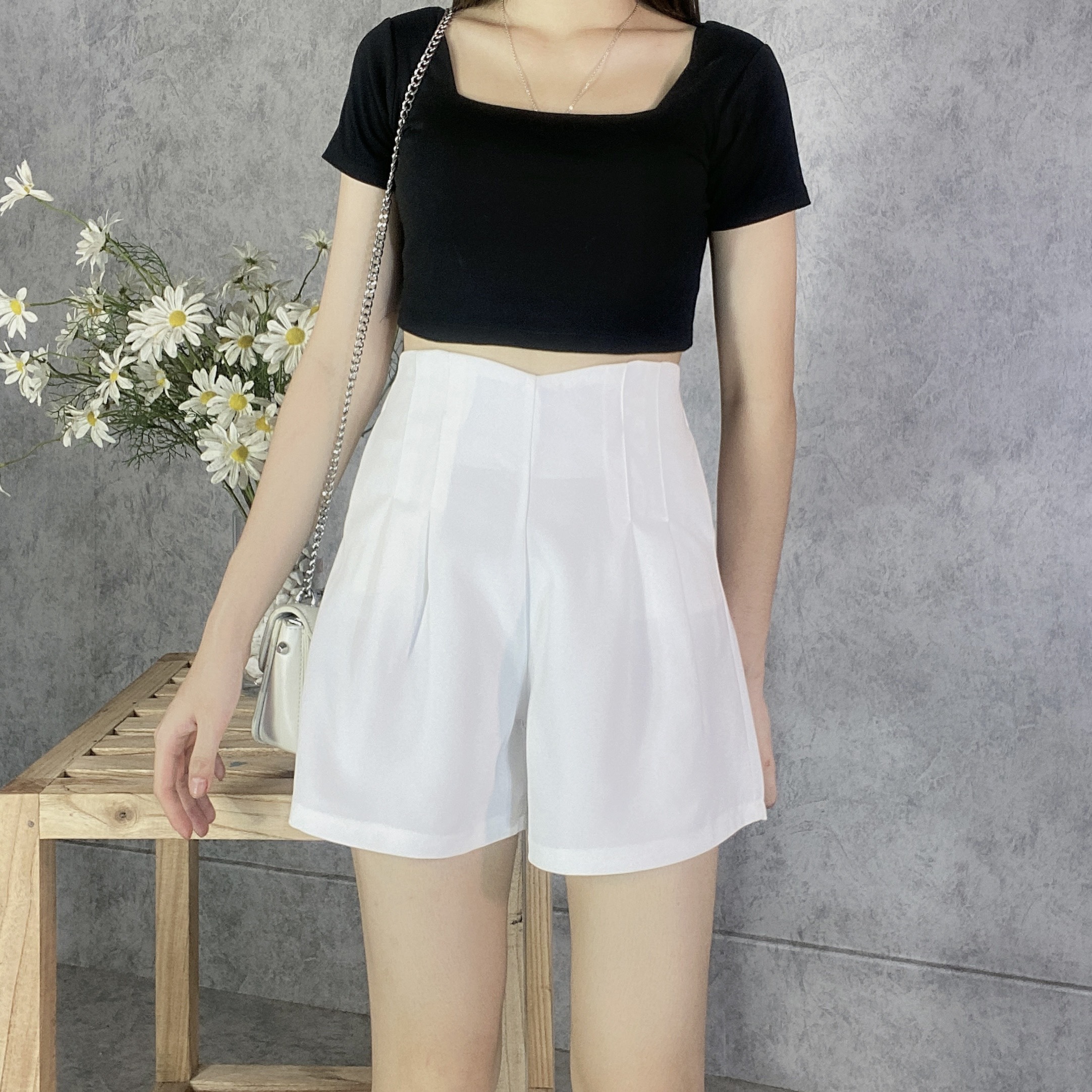 Quần Short 2 ly cạp cao cạp liền khóa sau